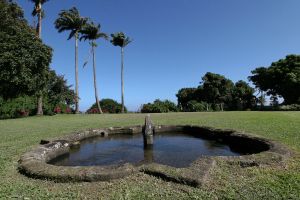 Fontaine dans le parc de la Plantation Leyritz